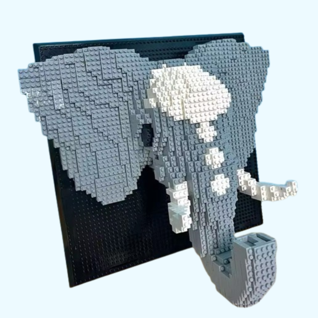 Elephant on construction plate | Building blocks