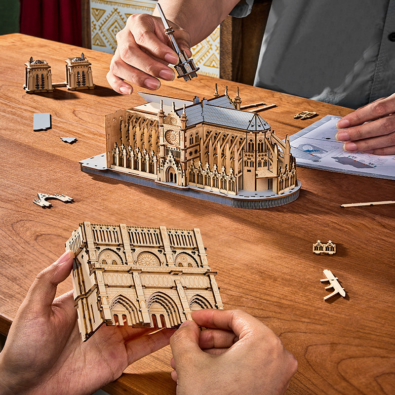 Notre Dame | Wooden Construction Kits