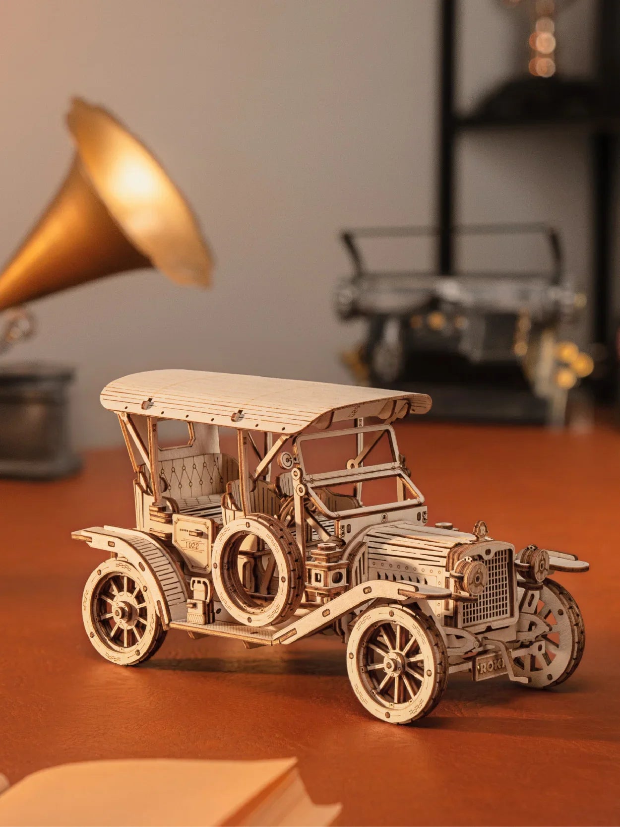 Vintage Auto | Wooden Construction Kits