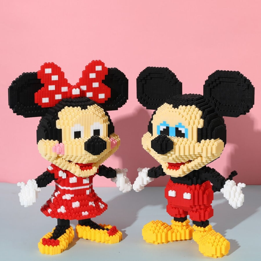 Mega Mouse | Building Blocks