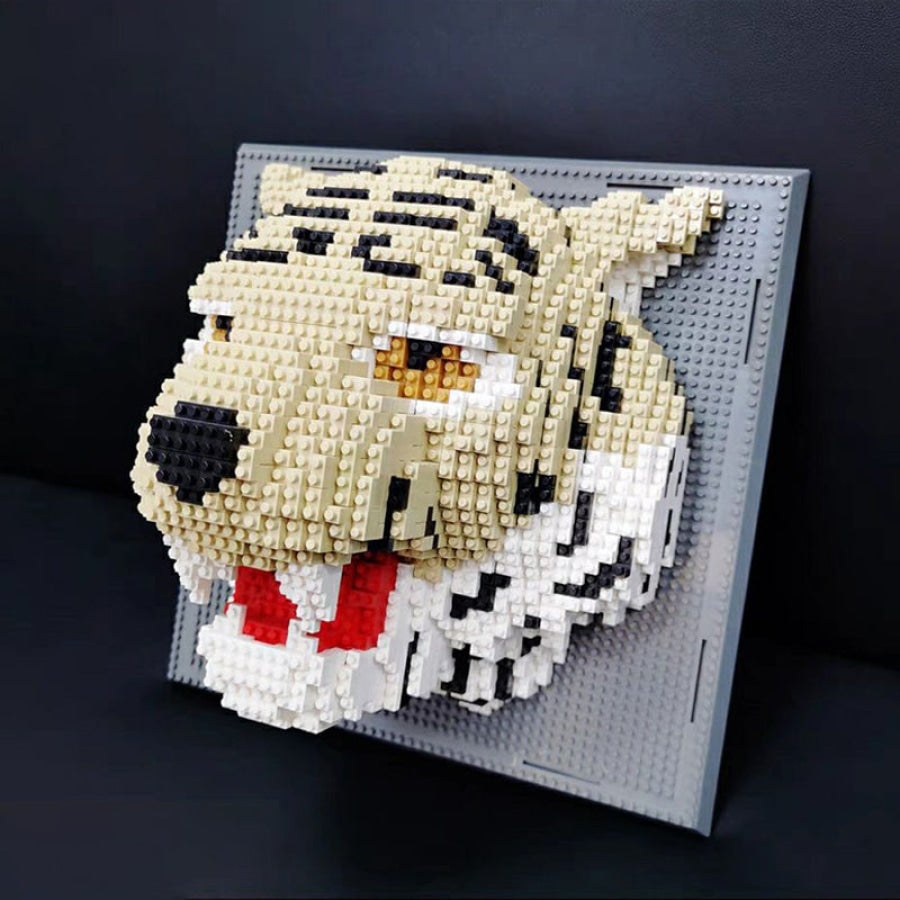 Tiger on construction plate | Building blocks