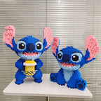 Sitting blue creature | Building blocks