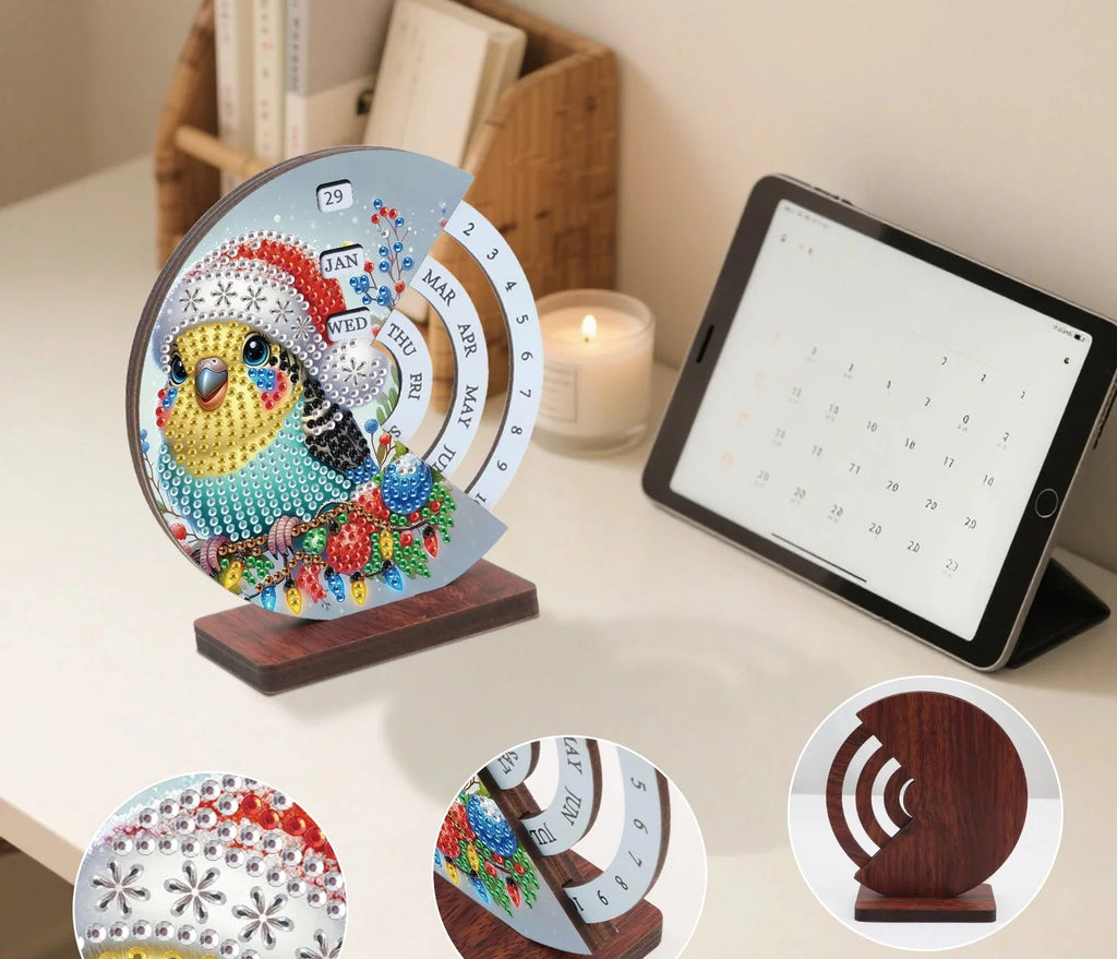 Bird with Christmas hat | Calendar | Diamond painting