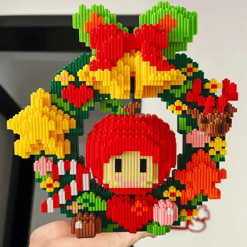 Christmas Wreath Figures | Building Blocks