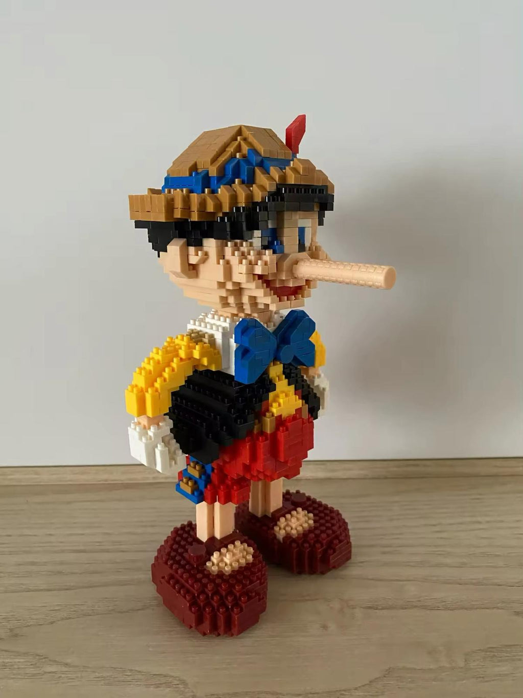 Girl with a long nose | Construction Blocks