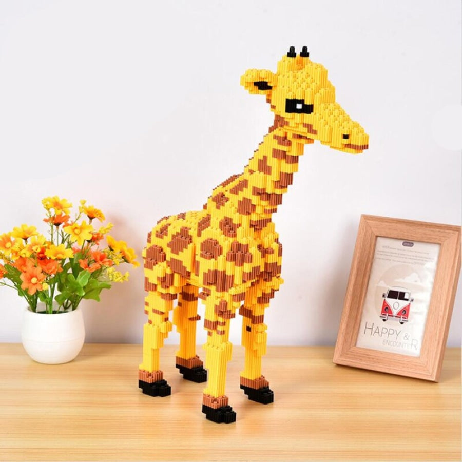 Mega Giraffe | Building Blocks