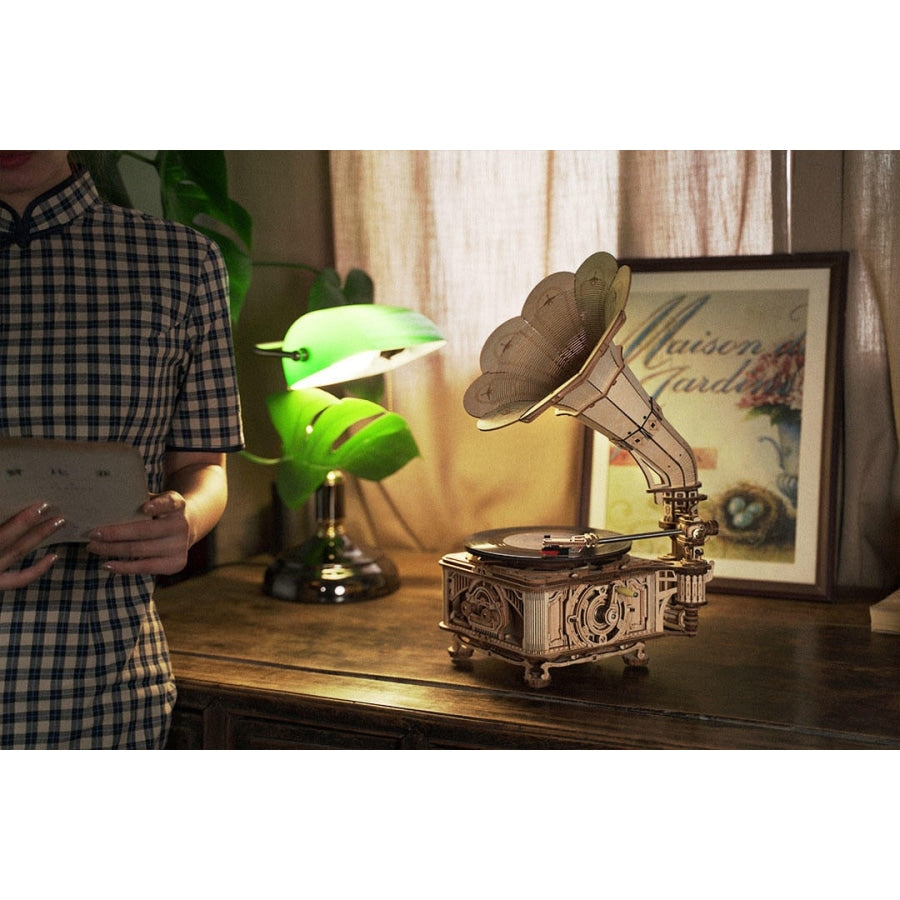 Mega Gramophone | Wooden Construction Kits