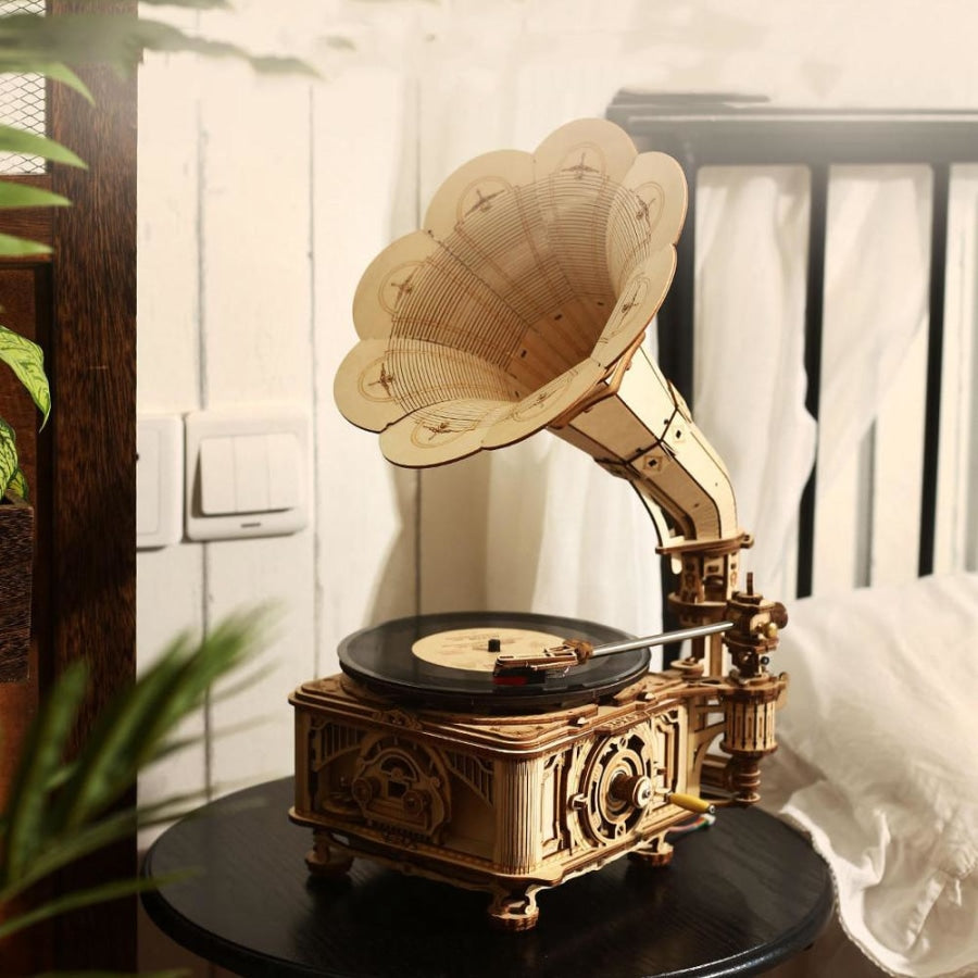 Mega Gramophone | Wooden Construction Kits