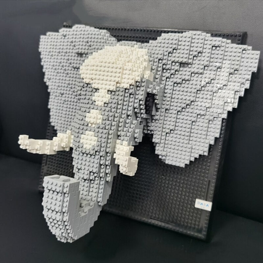 Elephant on construction plate | Building blocks