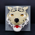 Tiger on construction plate | Building blocks