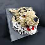 Tiger on construction plate | Building blocks